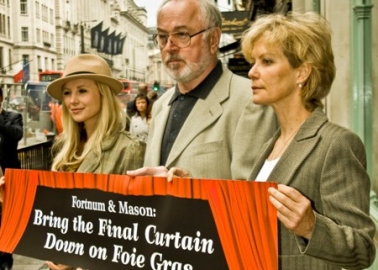 West End Stars to Fortnum & Mason: ‘Bring the Final Curtain Down’ on Foie Gras