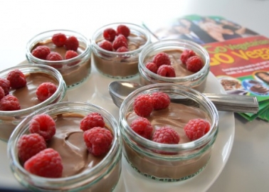 The Easiest, Quickest (Vegan) Chocolate Mousse Recipe You’ll Ever Find