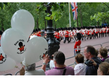 A Thousand Balloons for Bears