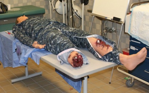 military-trauma-training-human-simulator-2