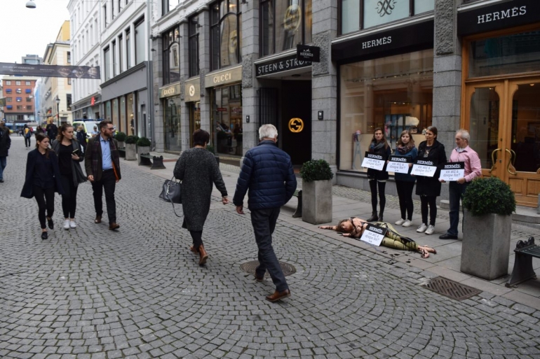 PETA protest Hermès Oslo Norway