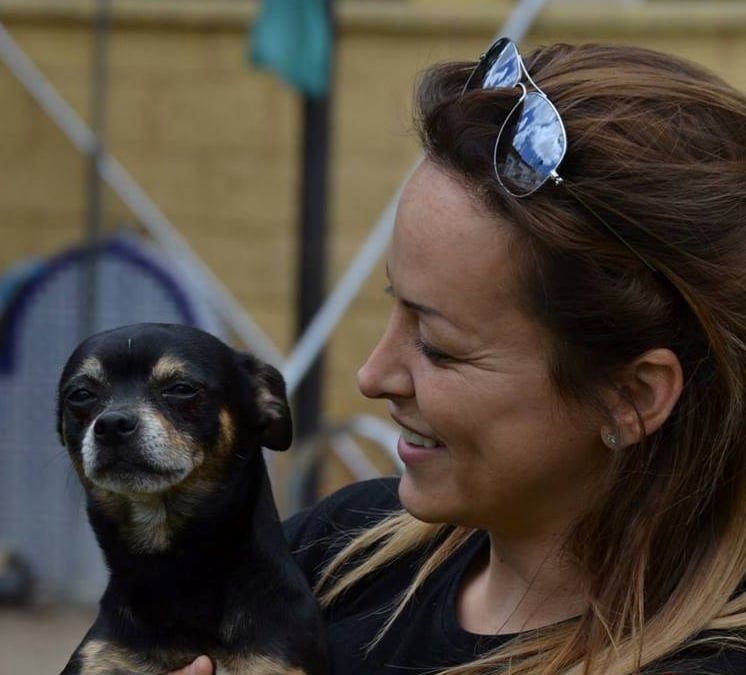 Virginia Ruiz with dog