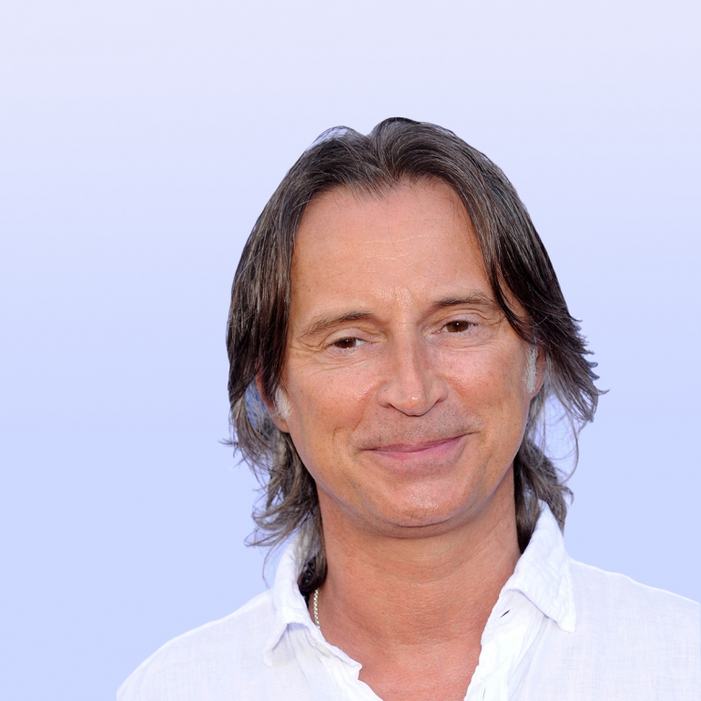 Robert Carlyle_Starmax