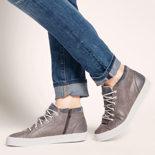 Espirit Vegan Leather Trainers