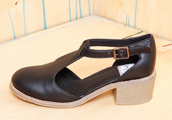 non leather shoes uk