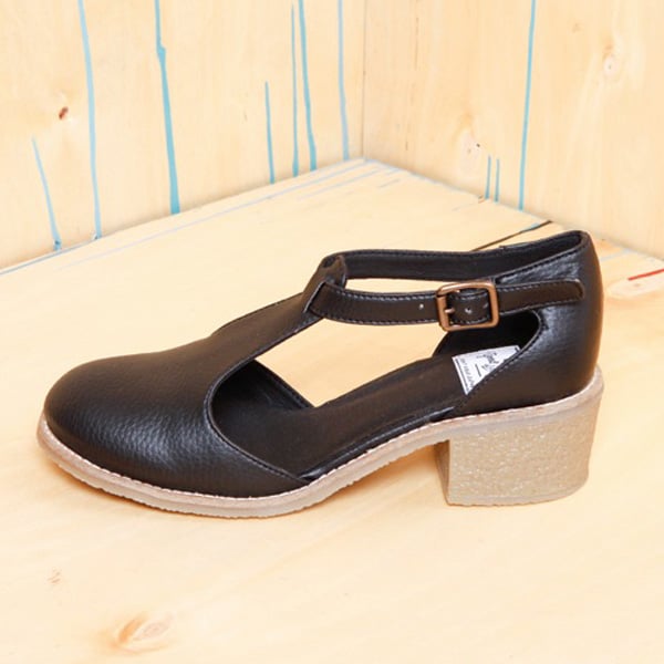 Good Guys Vegan Leather Black Heels