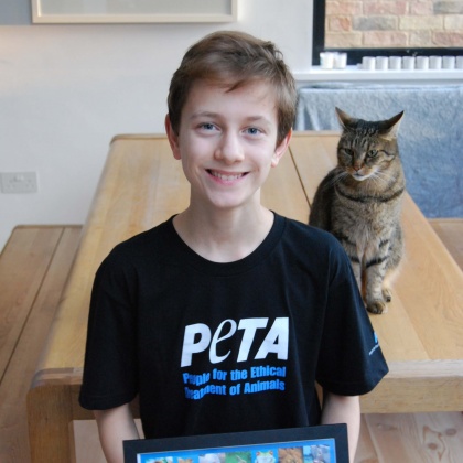 PETA Awards Teen Who Campaigned Against a Cruel School Trip