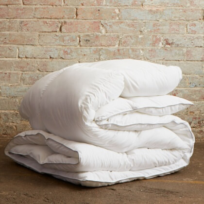 Vegan deals feather duvet