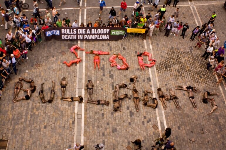 Pamplona stop bullfighting text