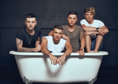 OMG: Union J! In the Bath! Sharing an Important Message About SeaWorld Cruelty!