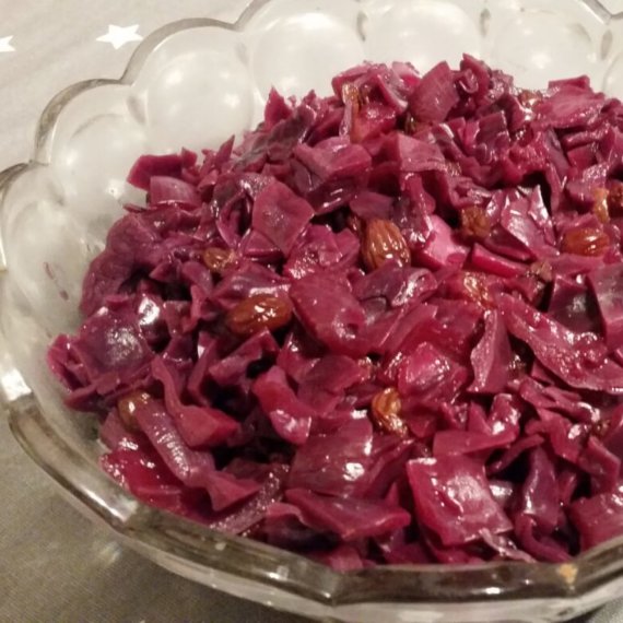 Boozy Braised Red Cabbage