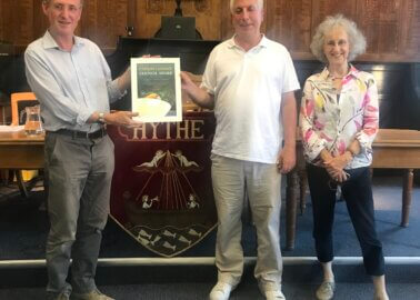 Hythe Town Council Goes Vegan and Nabs PETA Award