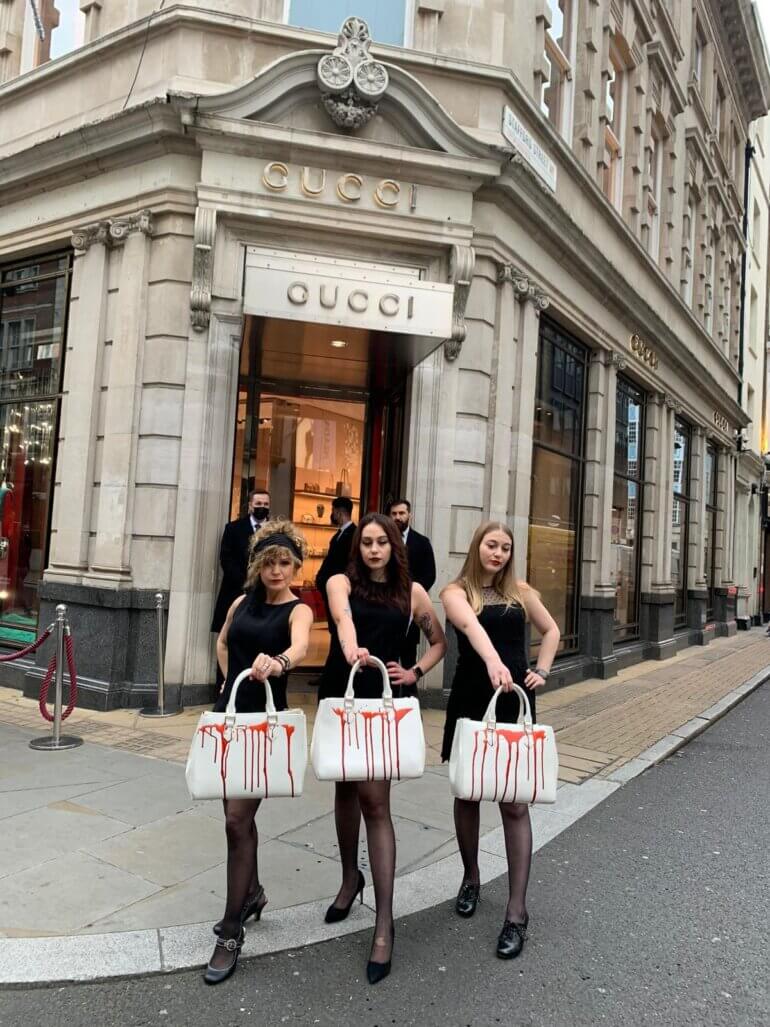 Tick fyrretræ sekstant PETA Models Urge Christmas Shoppers Not to Buy Gucci – Here's Why