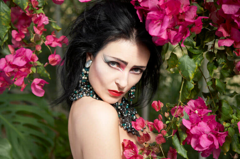 Siouxsie Flowers High Smaller Must credit