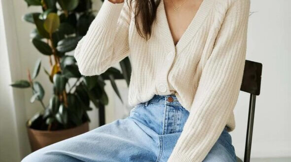 12 Cosy Vegan Knits That Make Perfect Christmas Gifts