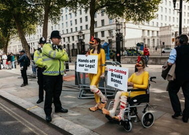 Broken-Legged PETA ‘Chickens’ Have a Message for Defra