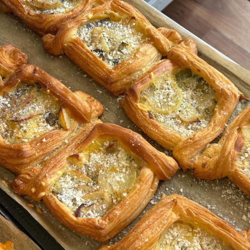 Vegan cheesy pastries from TheDorkyFrench