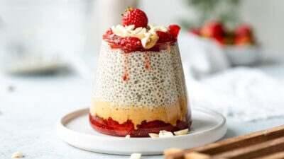 Need a Heatwave Breakfast? Try This Peanut Butter Jelly Chia Pudding